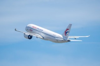 C919上海虹桥-深圳航线开通，东航今年计划再接收10架C919